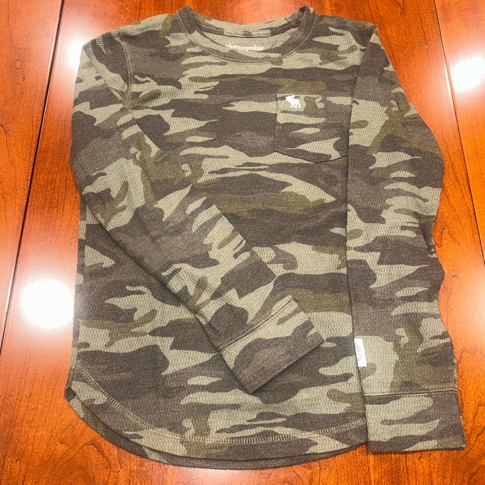 Abercrombie Kids Green Camo Long Sleeve Tee